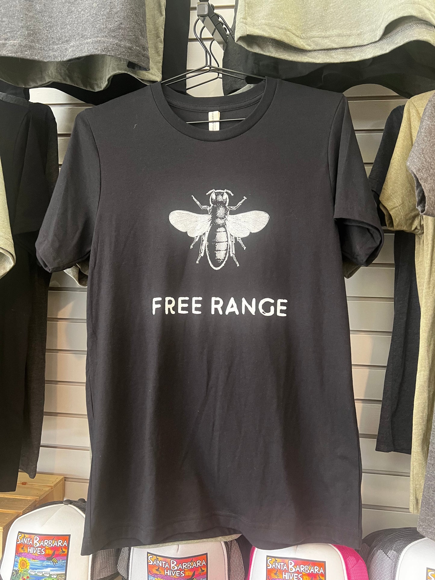 Bee Free Range T Shirt Unisex